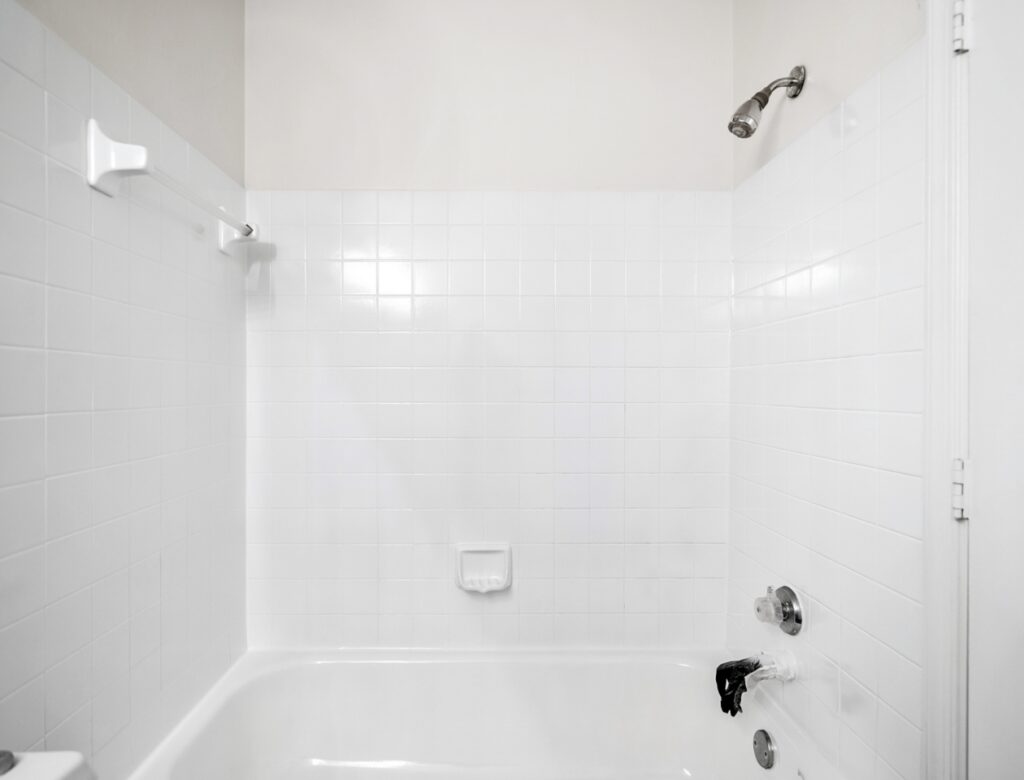 Hotel Tub and Shower Refinishing